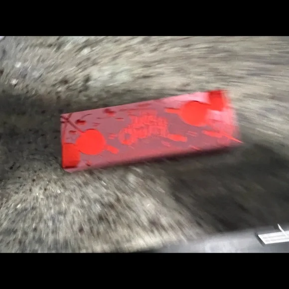 🔥SALE🔥 2 Lime Crime Wet Cherry Eye shadow Sweet Mattes/Wild Mettalics New - Picture 4 of 6